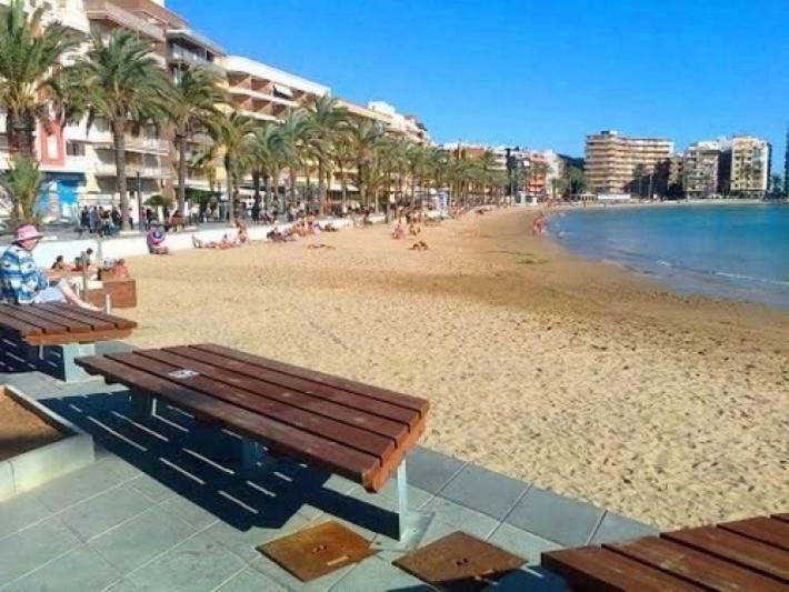 Torrevieja Apartment Eksteriør bilde